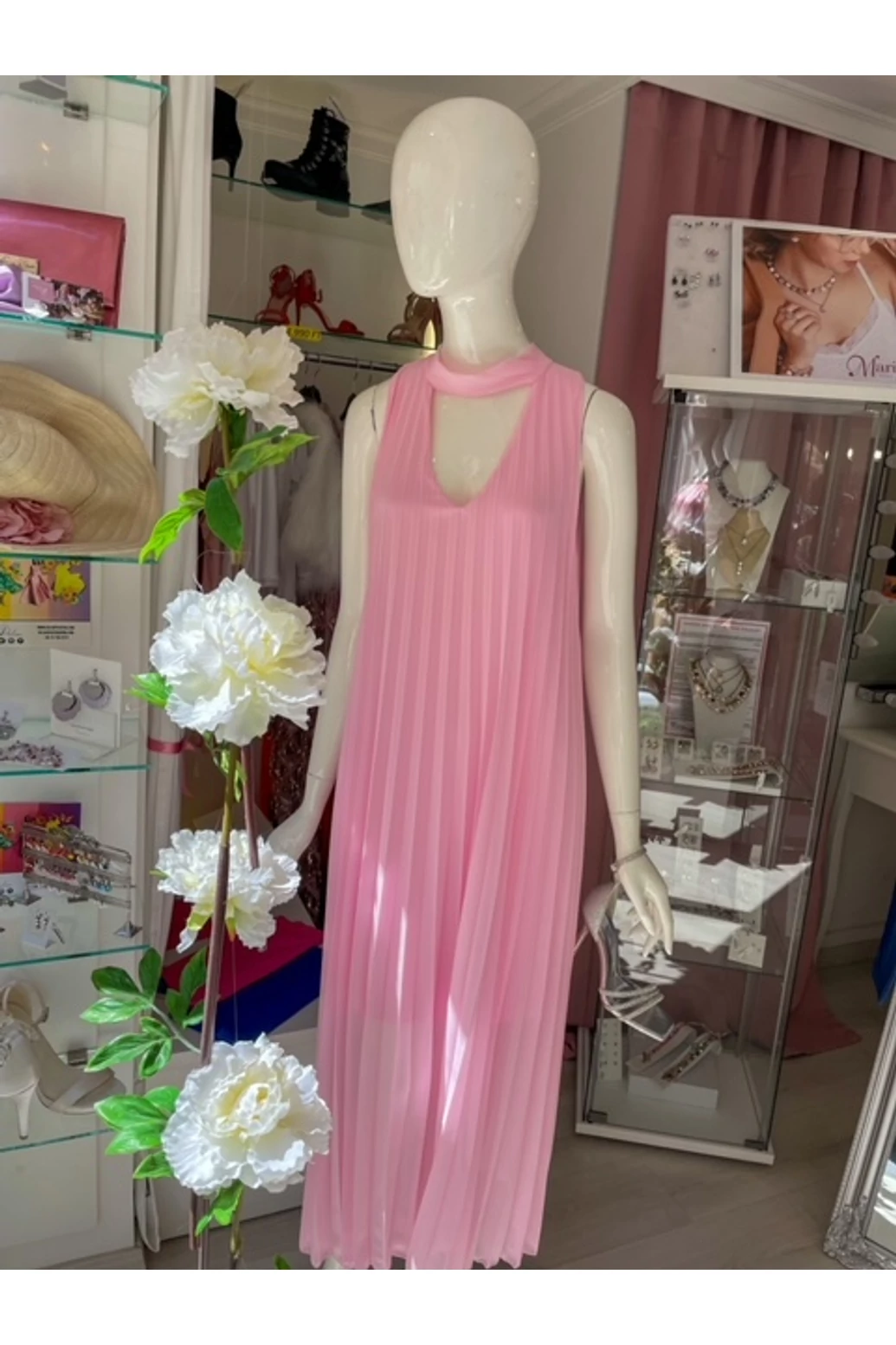 Pliszírozott babarózsaszín ruha - nyár típusnak 