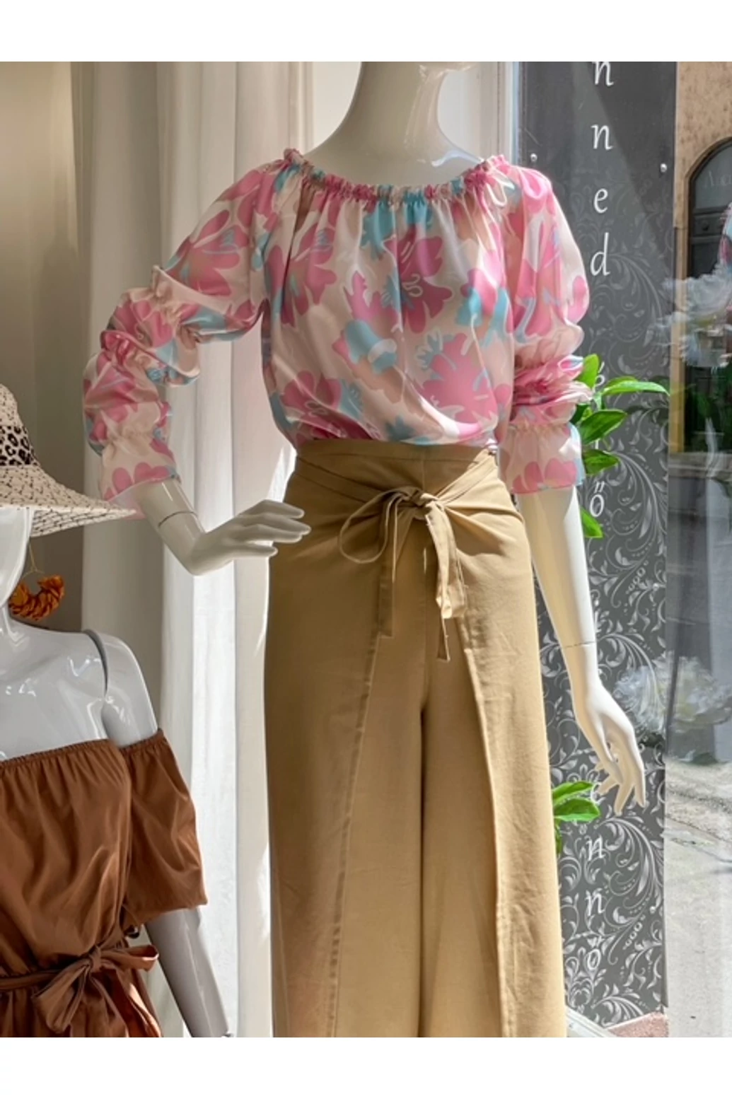 Carmen felső - ősz típusnak 