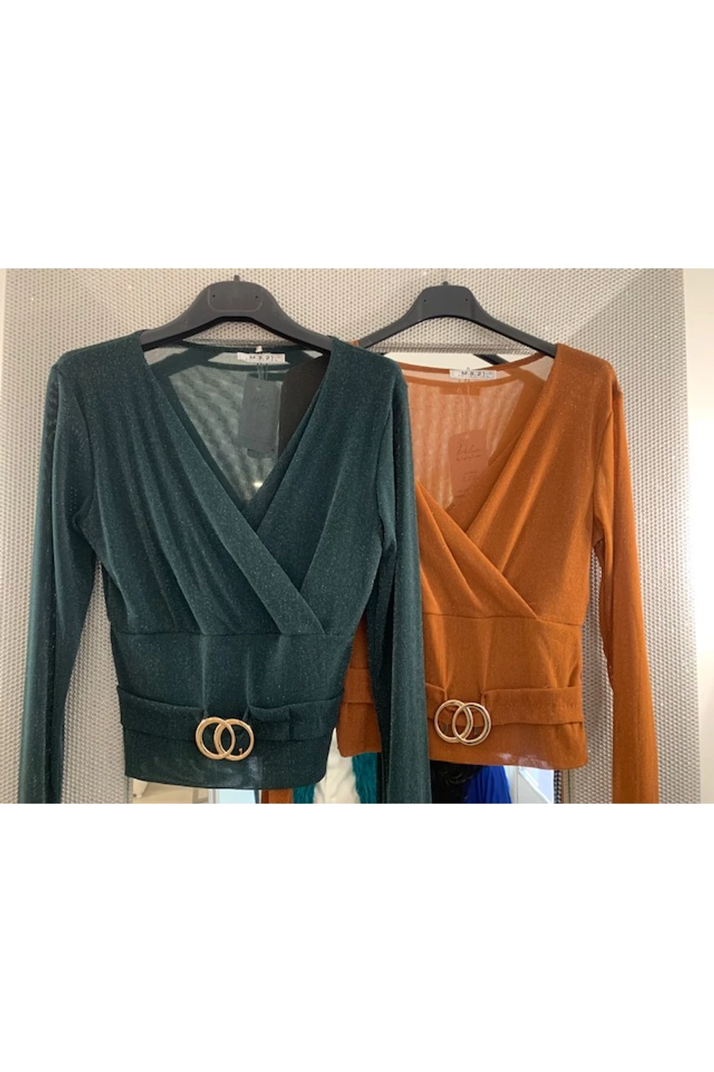 Őszi mogyoróbarna lurex felső  - ősz típusnak