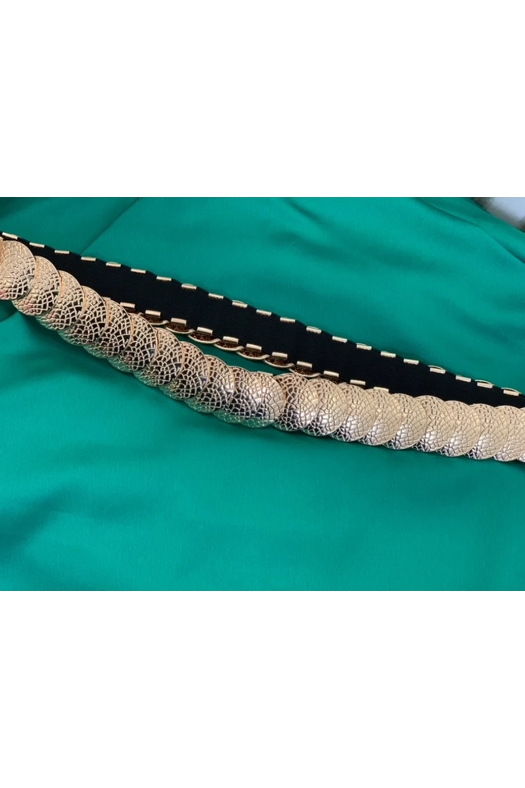 Arany pikkelyes gumírozott öv - tavasz-ősz típusnak 