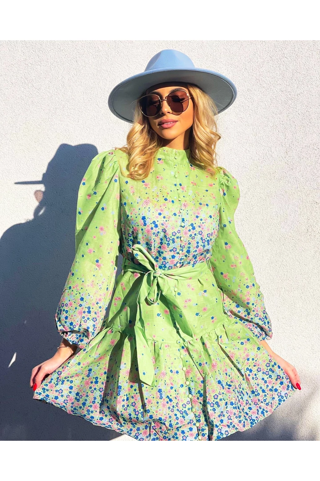 Zöld fodros virágmintás ruha