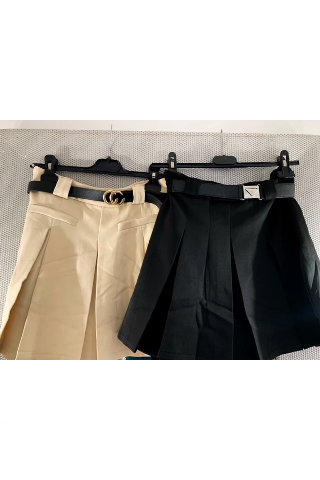 Bézs mini rakott szoknya övvel - ősz típusnak 