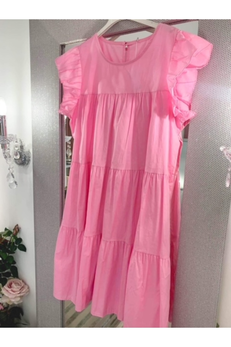 Rózsaszín fodros ruha - nyár típusoknak 