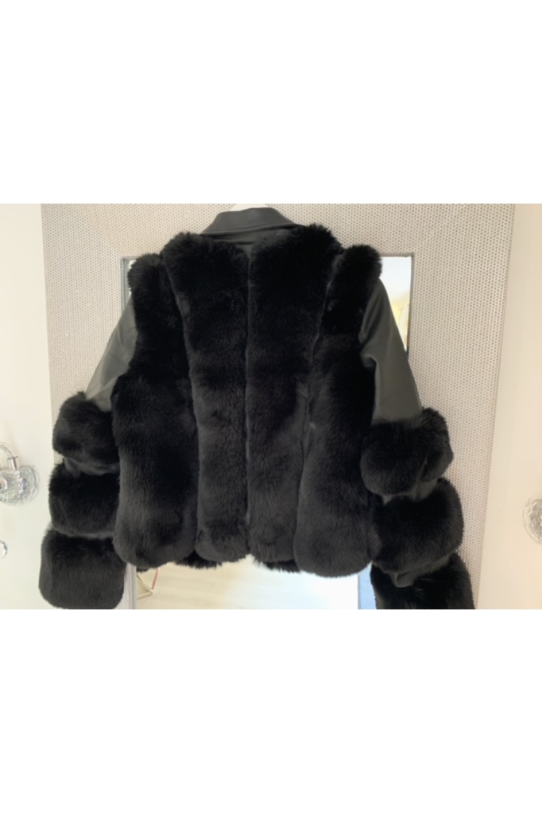 Fekete műbőr és szőrme kabát-  tél típusoknak 