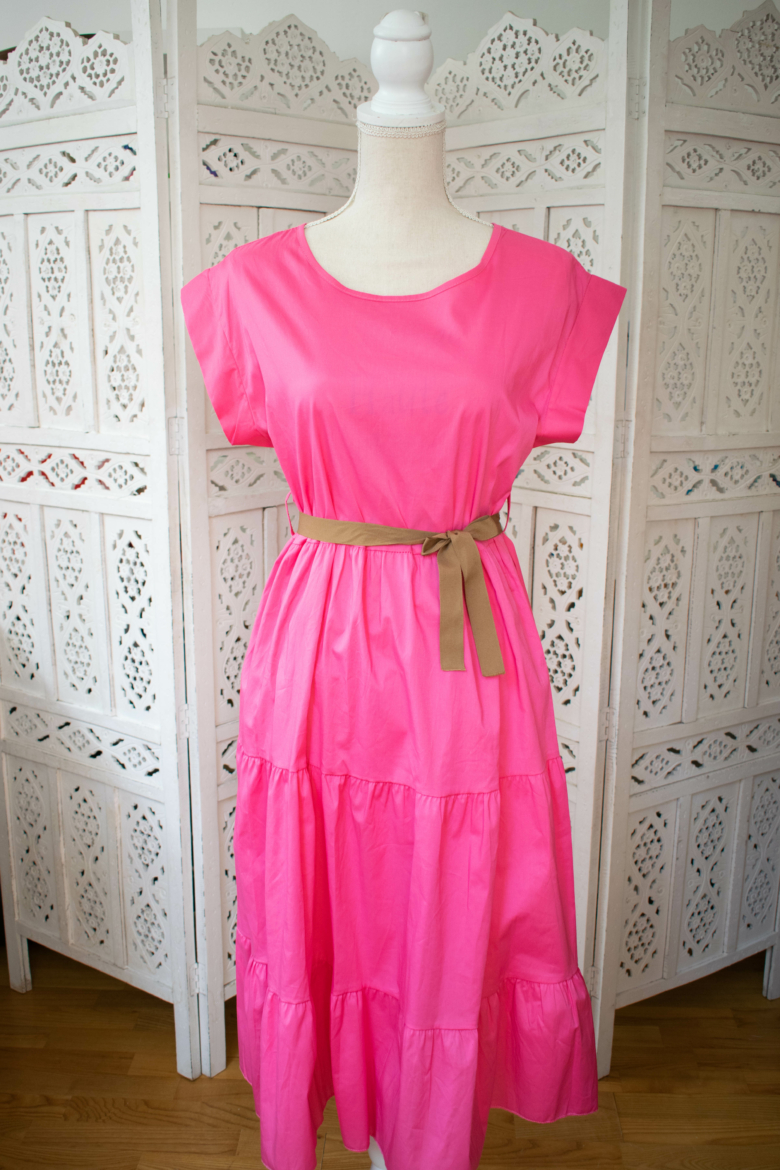Tavaszi rózsaszín kerek kivágású fodros nyári ruha - tavasz